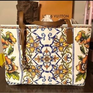 BRIGHTON shoulder tote FLORAL
Leather+Coated Canvas Bella Lucca